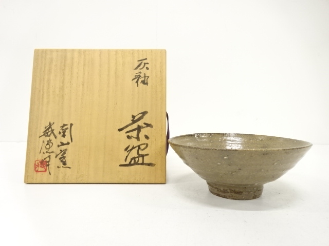 JAPANESE TEA CEREMONY / TEA BOWL CHAWAN / ASH GLAZE / ARTISAN WORK